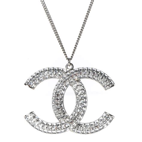 chanel crystal necklace vintage